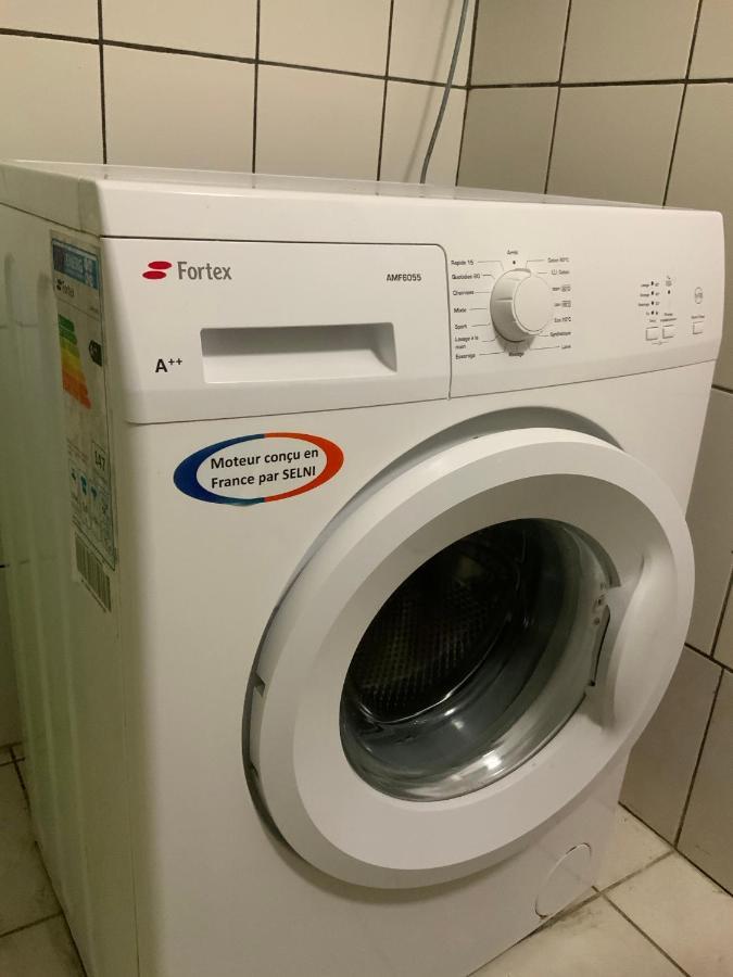 생클로드 Chez Ena La Fibre Internet Et Le Calme 빌라 외부 사진